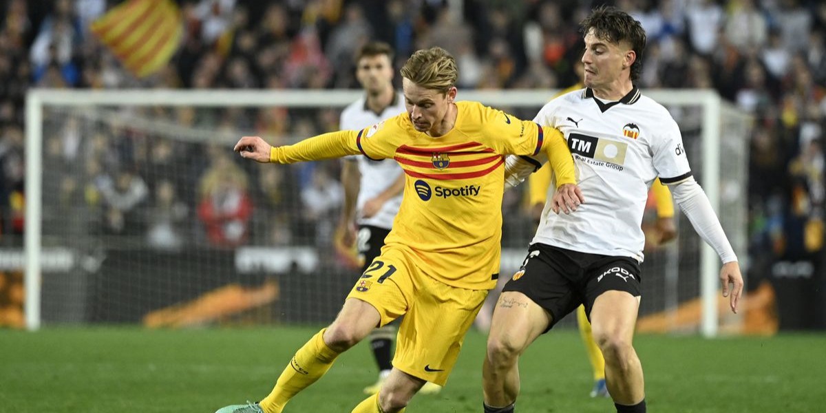 Soi kèo Valencia vs Barcelona 02h30 ngày 18/08/2024 La Liga Soi kèo Valencia vs Barcelona