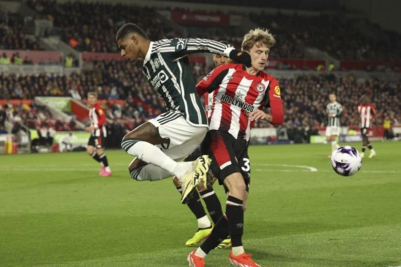 Soi Kèo Brentford Vs Manchester United 20h00, 04/05/2025 Premier League Tương quan lực lượng
